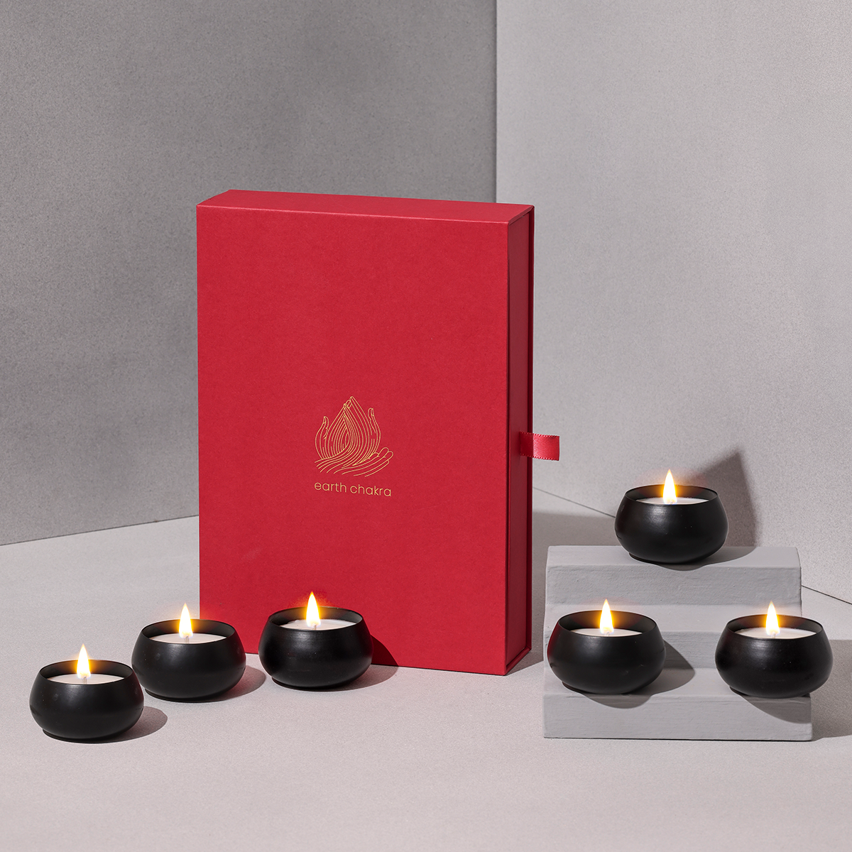 Black Metal Small Candles  | Set of 6 | Vanilla | Soy Wax Candles | Gift Box